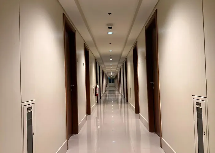 Shell Residences Condotel By Paul Apartment